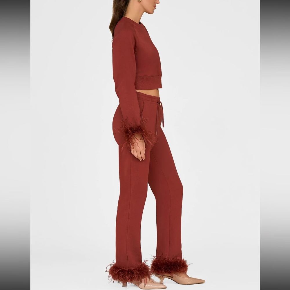 NWT Noli Shop Rada Feather Trim Sweatshirt & Joggers 2 Piece Set - Size S - Picture 4 of 10